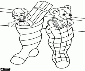 раскраска Чулки увешаны рождественские подарки